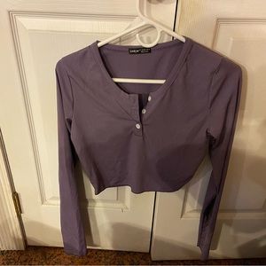 Purple cropped long sleeves top